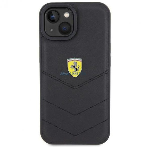 Etui Ferrari Quilted Metal Logo pe iPhone 15 - czarne