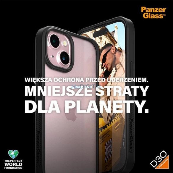 Husă PanzerGlass ClearCase pentru iPhone 15 cu certificare militară - transparentă și neagră