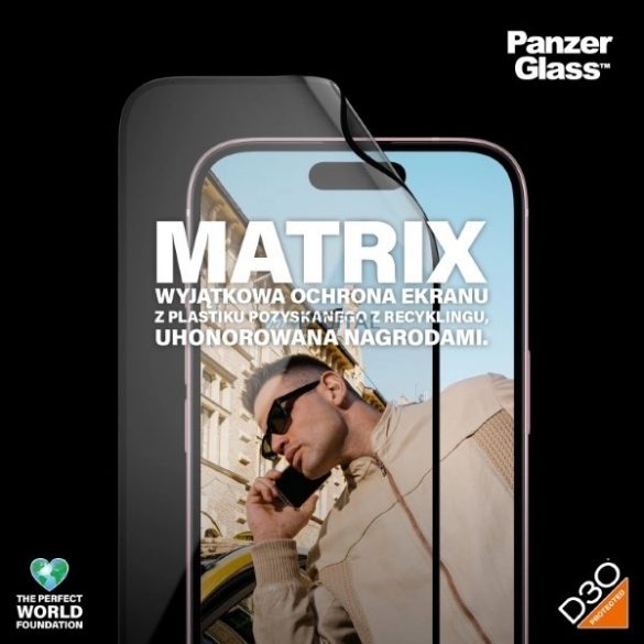 Sticlă hibridă PanzerGlass Matrix Ultra-Wide-Fit pentru iPhone 15 cu poziționator