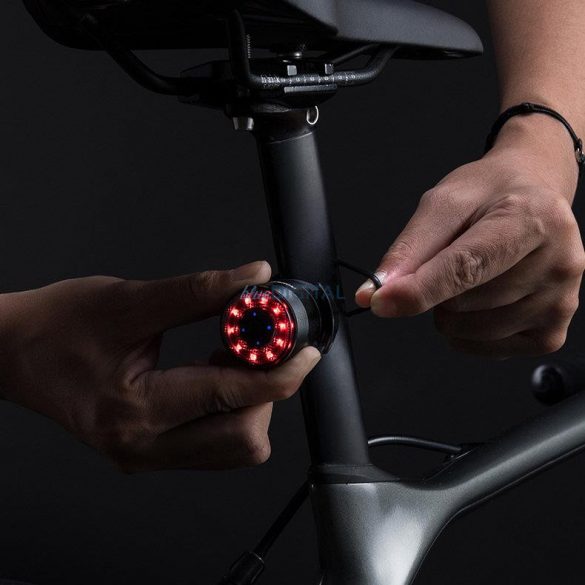 Lampă LED spate pentru bicicletă Wozinsky cu lumină roșie micro USB 5 moduri negru (WRBLB2)