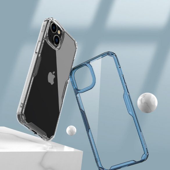 Husă rigidă Nillkin Nature Pro pentru iPhone 15 Pro Max - albă