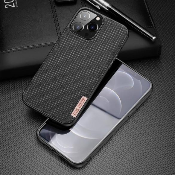 Husa Dux Ducis Fino acoperita cu material nailon pentru iPhone 13 Pro Max neagra