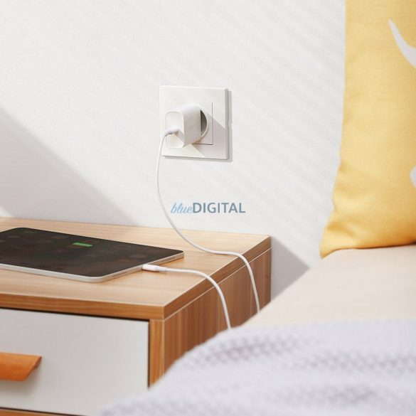 Încărcător rapid USB Ugreen tip C cu putere de livrare 30 W Încărcare rapidă 4.0 alb (70161)