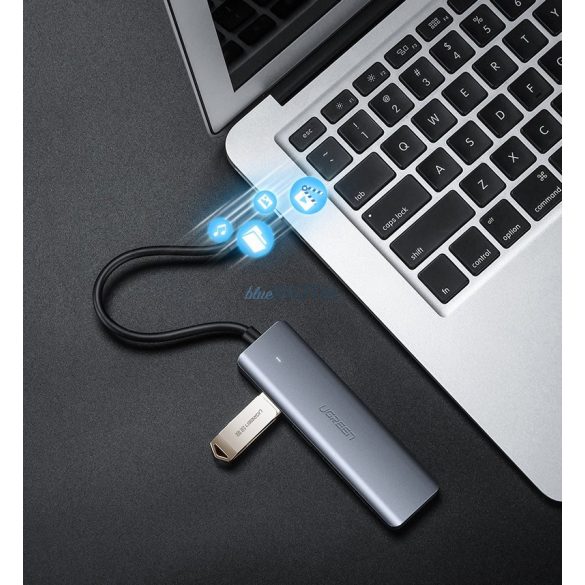 Ugreen USB Type C HUB - 4x USB 3.2 Gen 1 cu port de alimentare USB-C gri (CM219 70336)