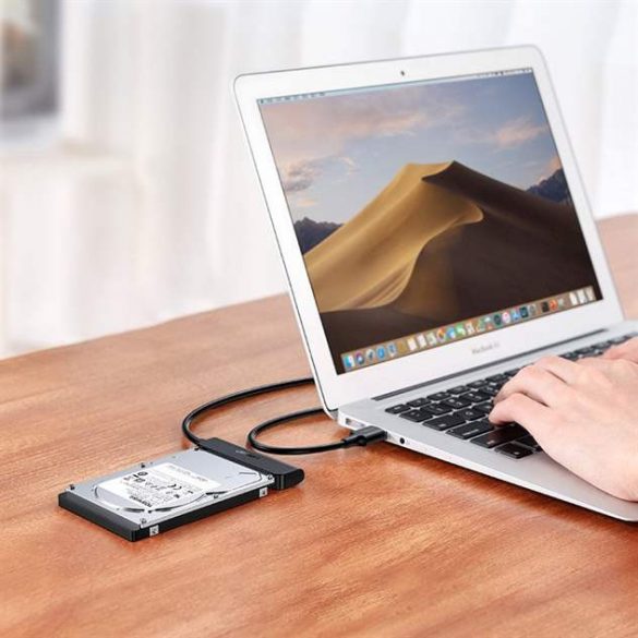 Convertor adaptor Ugreen HDD SSD 2,5 '' SATA III 3,0 - USB Type-c 3.2 Gen 1 (SuperSpeed ??USB 5 Gbps) negru (70.610 CM321)