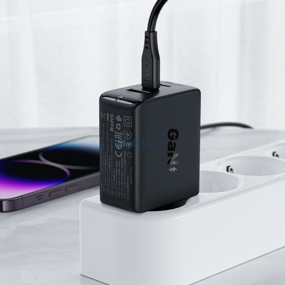 Încărcător rapid Acefast GaN (2xUSB-C / USB-A) PPS / PD / QC4+ 65W negru (A41)