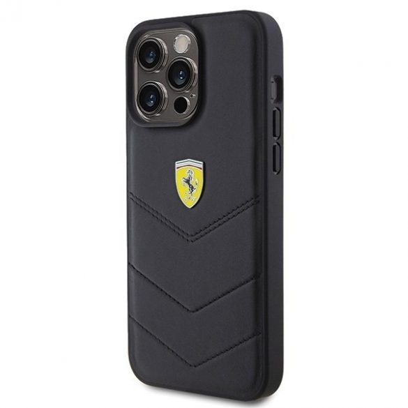 Carcasă rigidă Ferrari FEHCP15XRDUK pentru iPhone 15 Pro Max 6.7, neagră/carny Quilted Metal Logo"