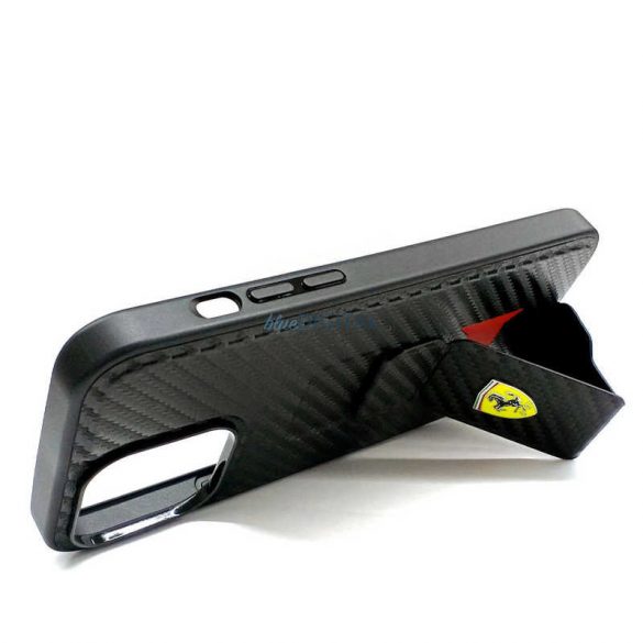 Carcasa spate iPhone 15 (6.1"), PU, ​​model carbon, suportabil, negru, suport Ferrari Grip (FEHCP15SGSNCAK)