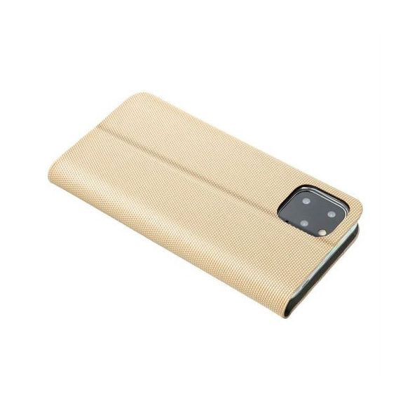 Carte SENSITIVE pentru IPHONE 16 Pro Max auriu